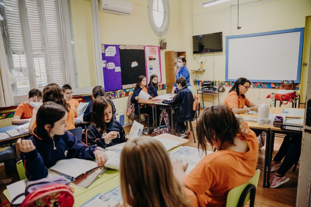 Niños en salón de clase