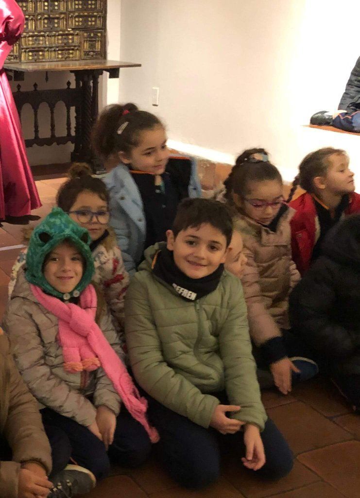 niños y niñas de 1.° y 2.° de Primaria
