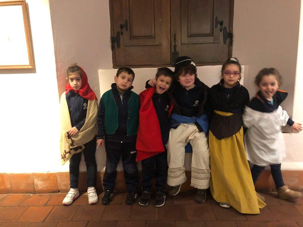niños y niñas de 1.° y 2.° de Primaria
